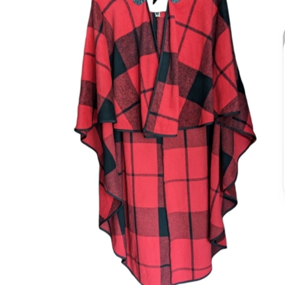 Ladies Red Plaid Hooded Cape Coat